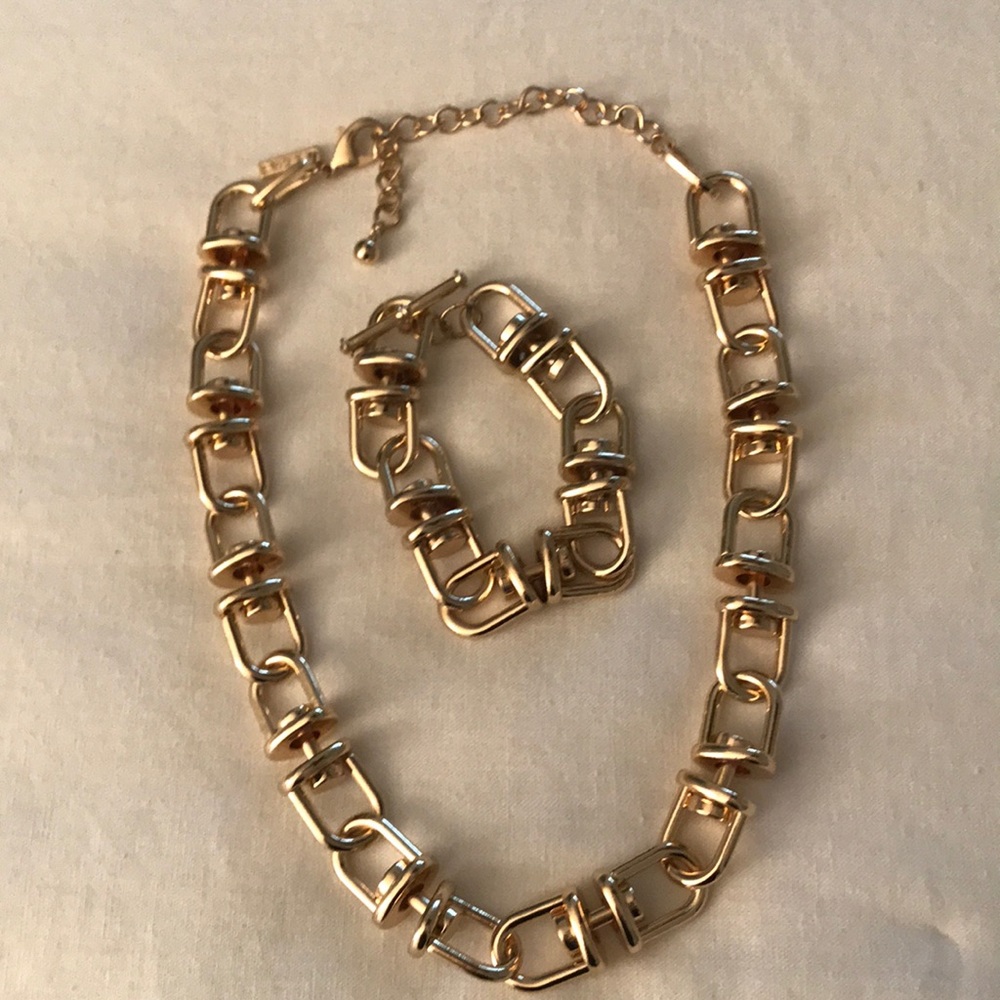 White House Black Market necklace set